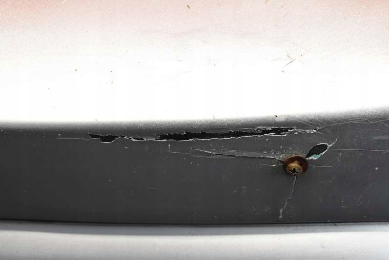 фото №6, Бампер перед передний серебристый chrysler pacifica 1 i 03-08