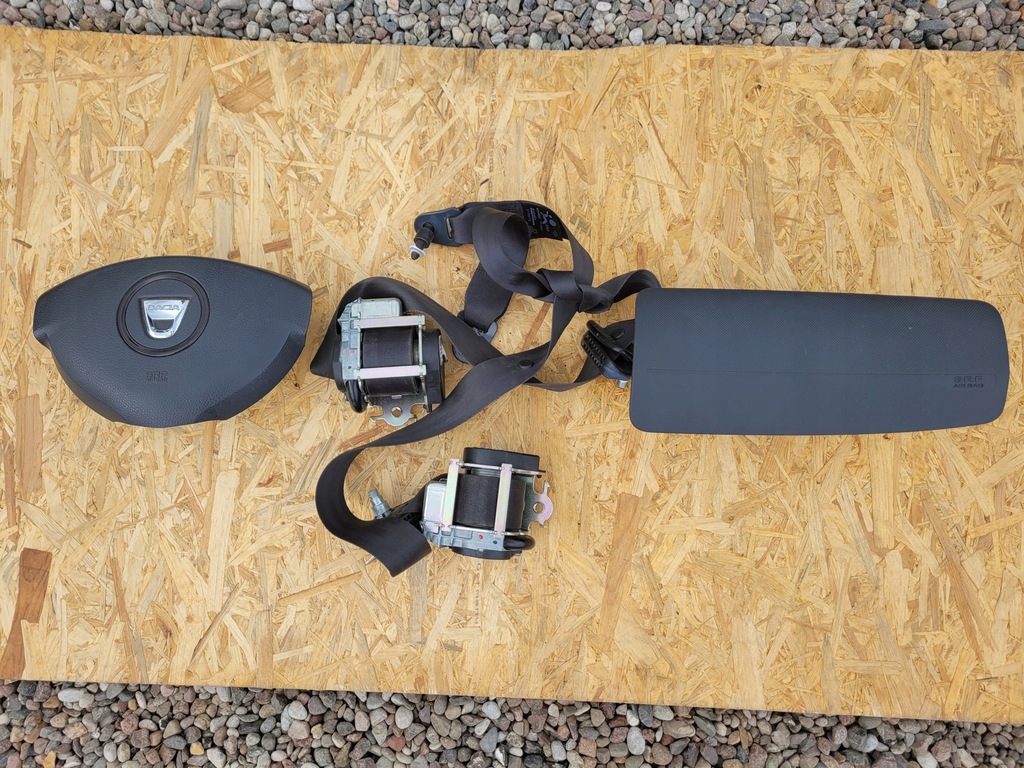 фото №1, Подушки безопасности ремни комплект dacia duster i 1