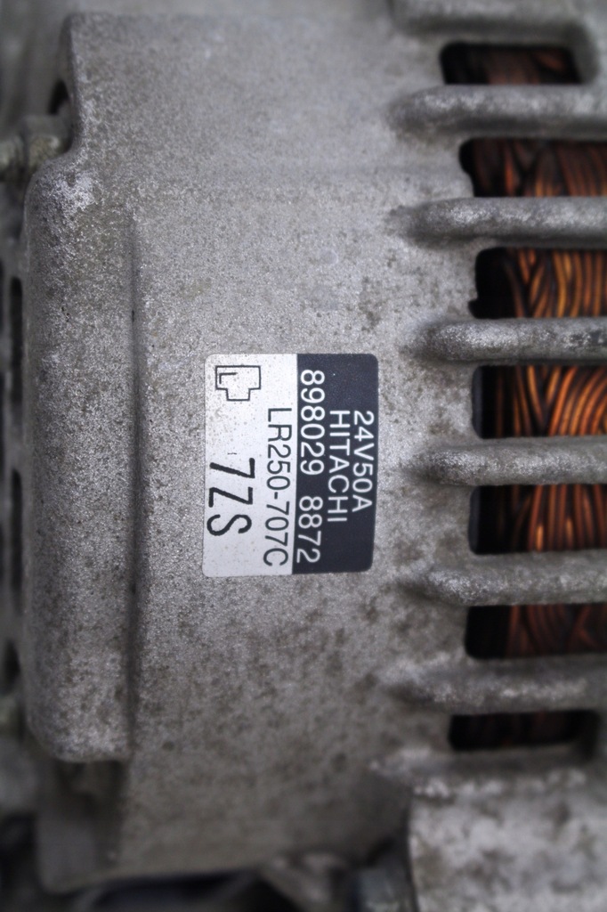 фото №5, Генератор isuzu n35 grafter 09r. 3.0d