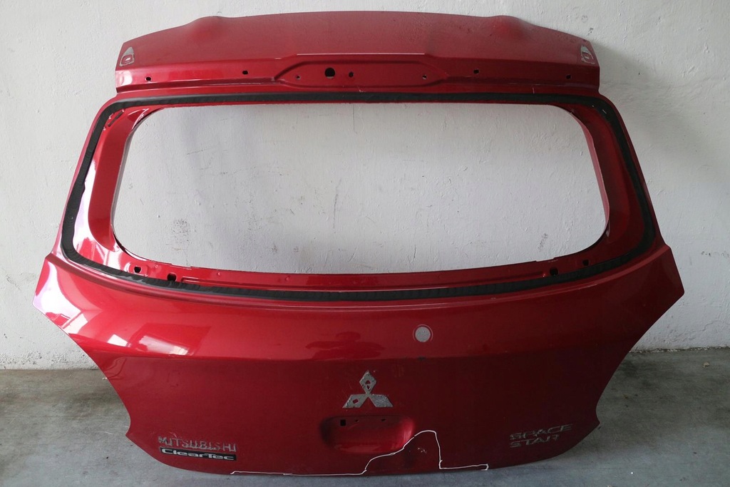 фото №1, Кришка багажника задня задня без оснащення mitsubishi space star ii 2013-