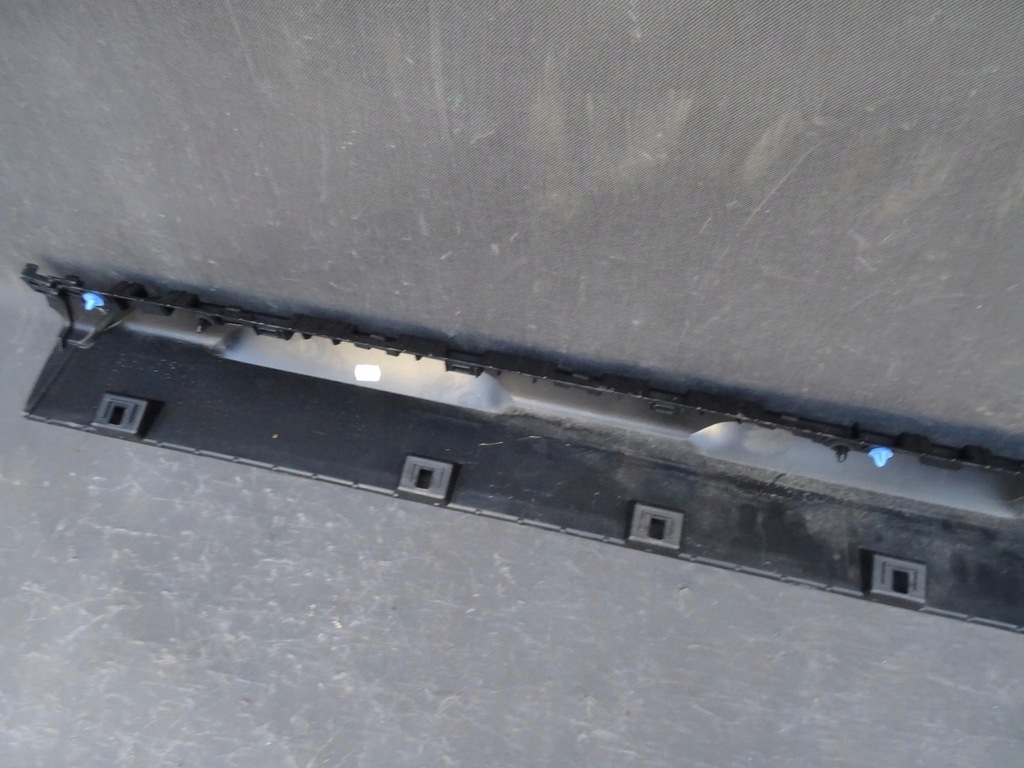 фото №10, Dacia duster ii 17- молдинг поріг права oryg