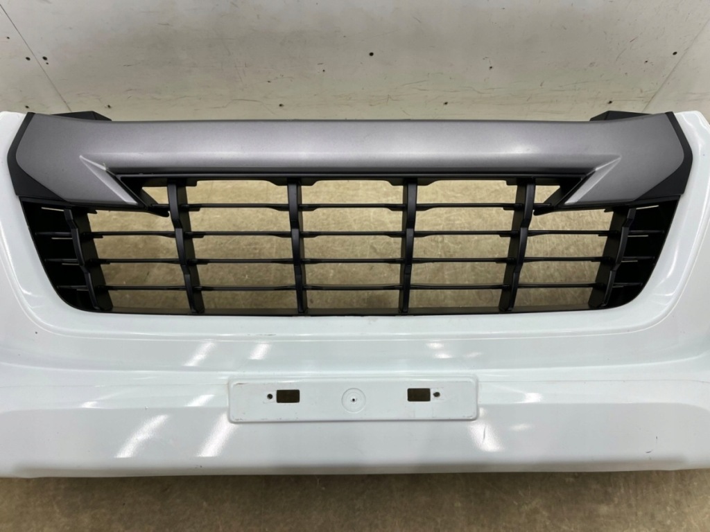 Бампер передний isuzu d-max dmax 3 iii 20-24r. przedlift перед с Разборки