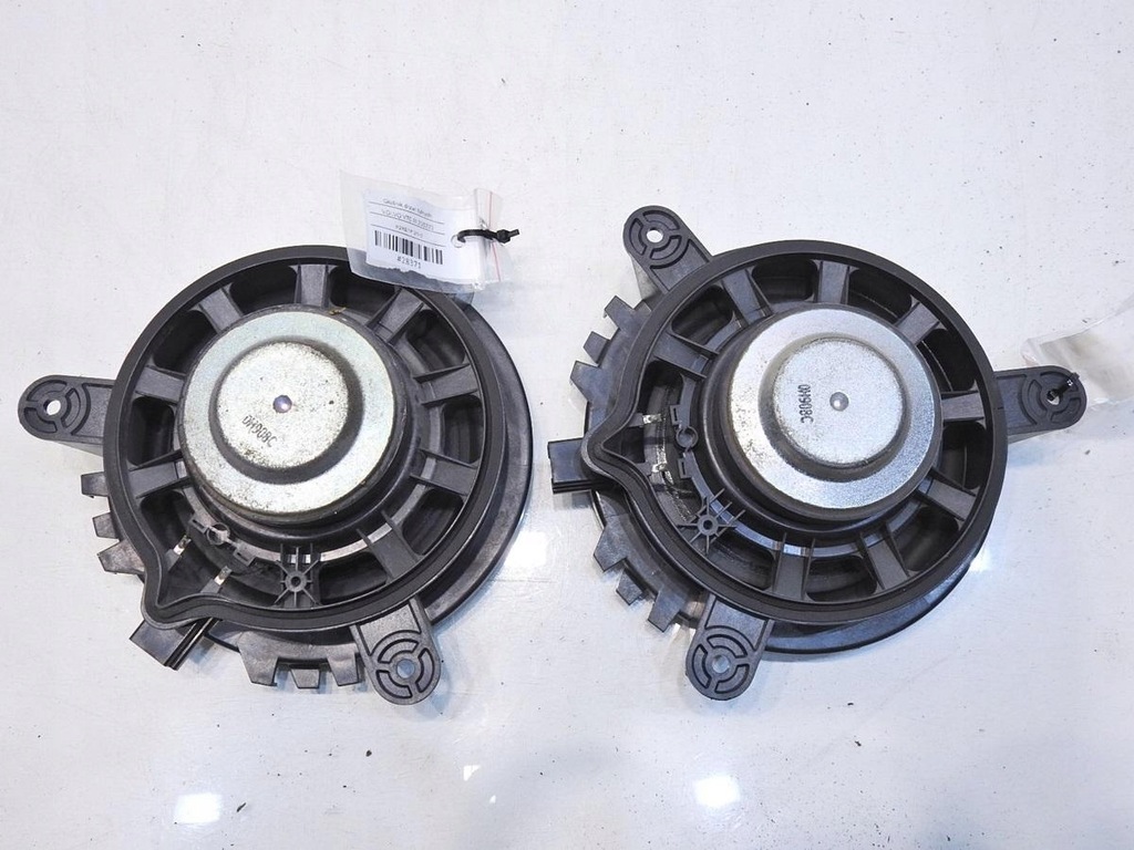 фото №5, Динамік задня задній volvo v70 iii