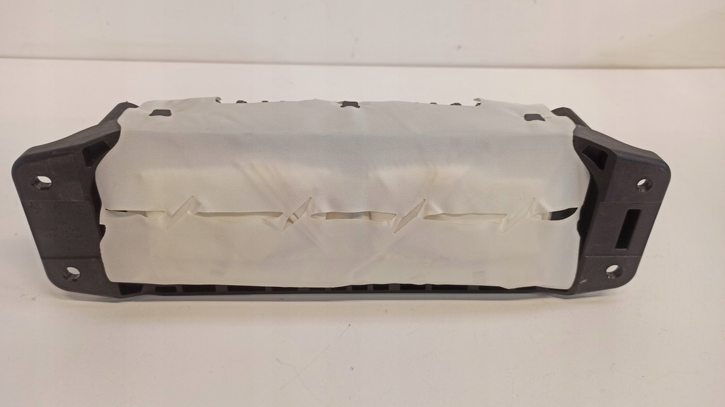 фото №1, Mercedes w205 подушка пассажира a2058600002