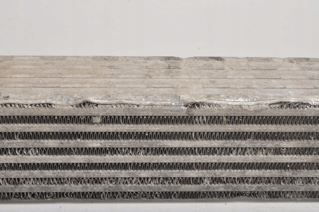 фото №12, Seat ibiza iv радиатор интеркулер 6r0145805c