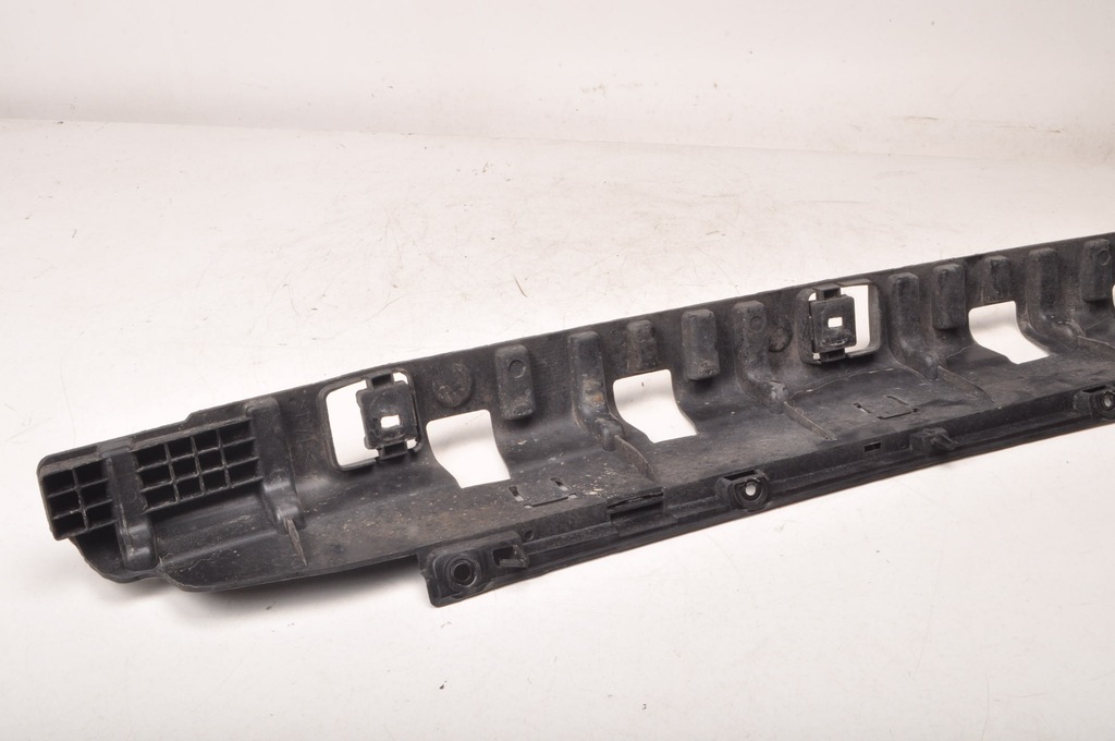 фото №8, Peugeot 2008 i направляющая бампера задняя задний середина 9678050980