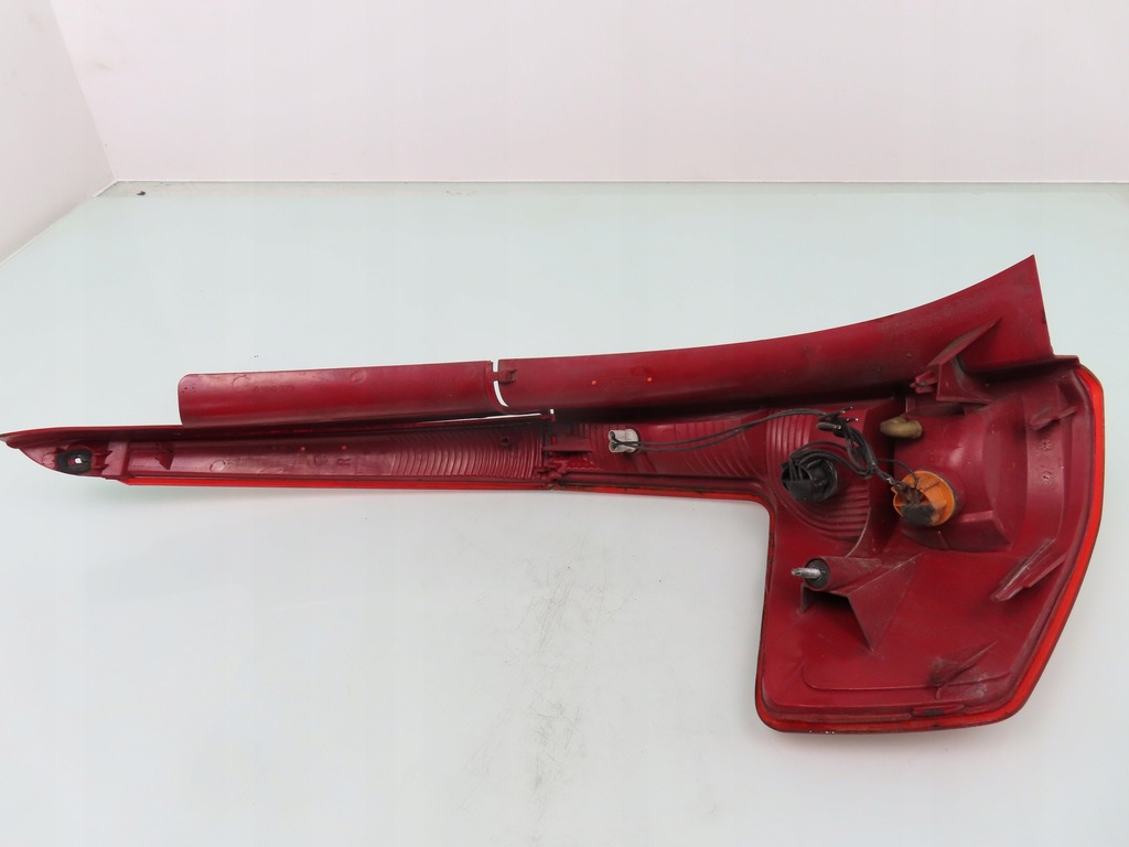 фото №8, Лампа правая задняя citroen c4 i 9655863980 9655863780