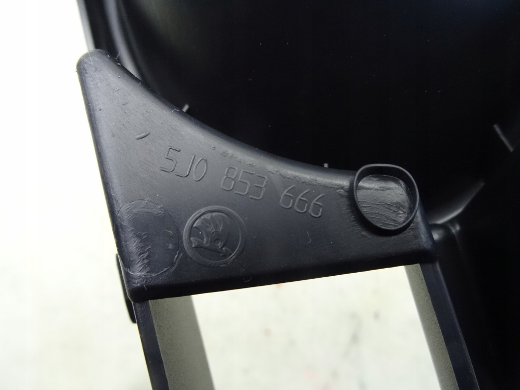 фото №11, 5j0853666 skoda fabia ii решётка бампера правая