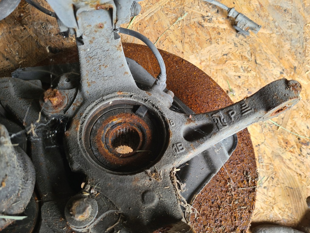 фото №4, Поворотный кулак mcperson alfa romeo mito правый перед