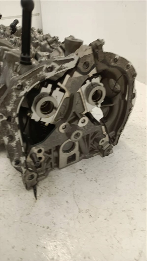 Головка комплектная mercedes w177 w247 cla 118 1.3 cgi 282.814 a2820160901 Цена