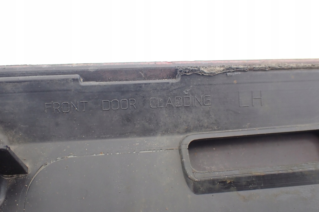 Jaguar e-pace молдинг двері перед ліва oryg Ціна