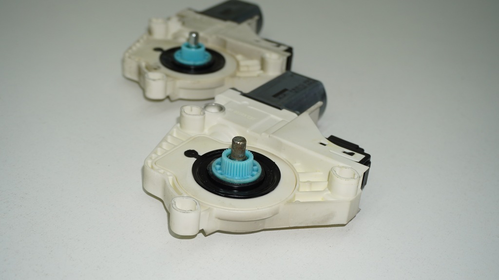 фото №9, Audi q7 4l a6 c6 моторчик подъёма окон