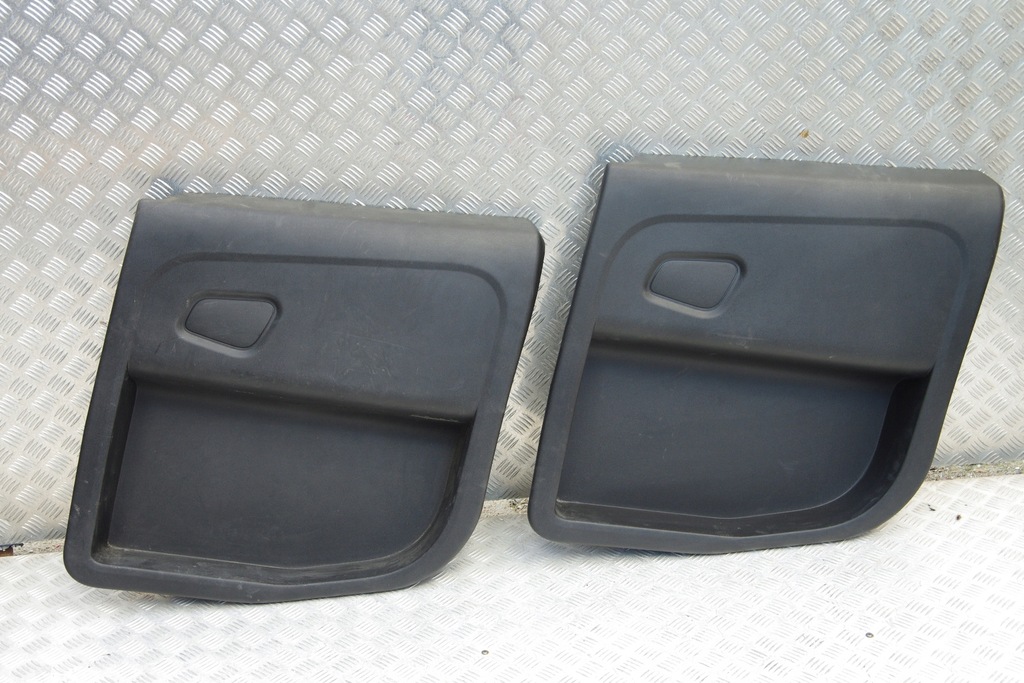 фото №1, Обивка обшивка дверь fiat doblo ii правый задняя