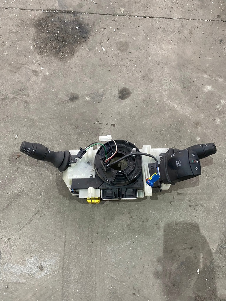 фото №1, Переключатель комбинированный лента master movano 20r