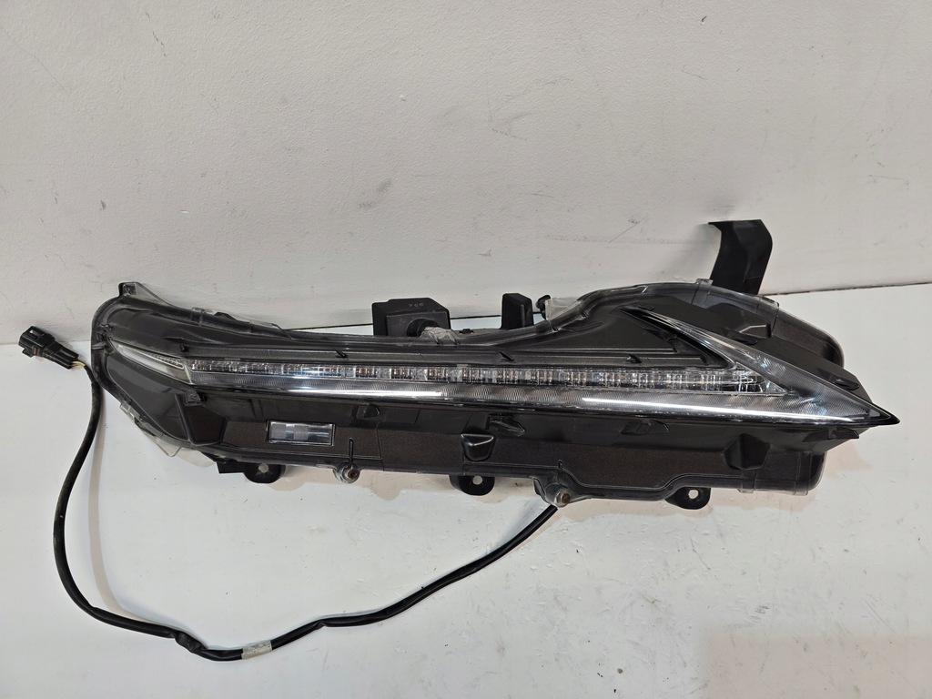 фото №1, Фара лампа led денна drl lexus nx права