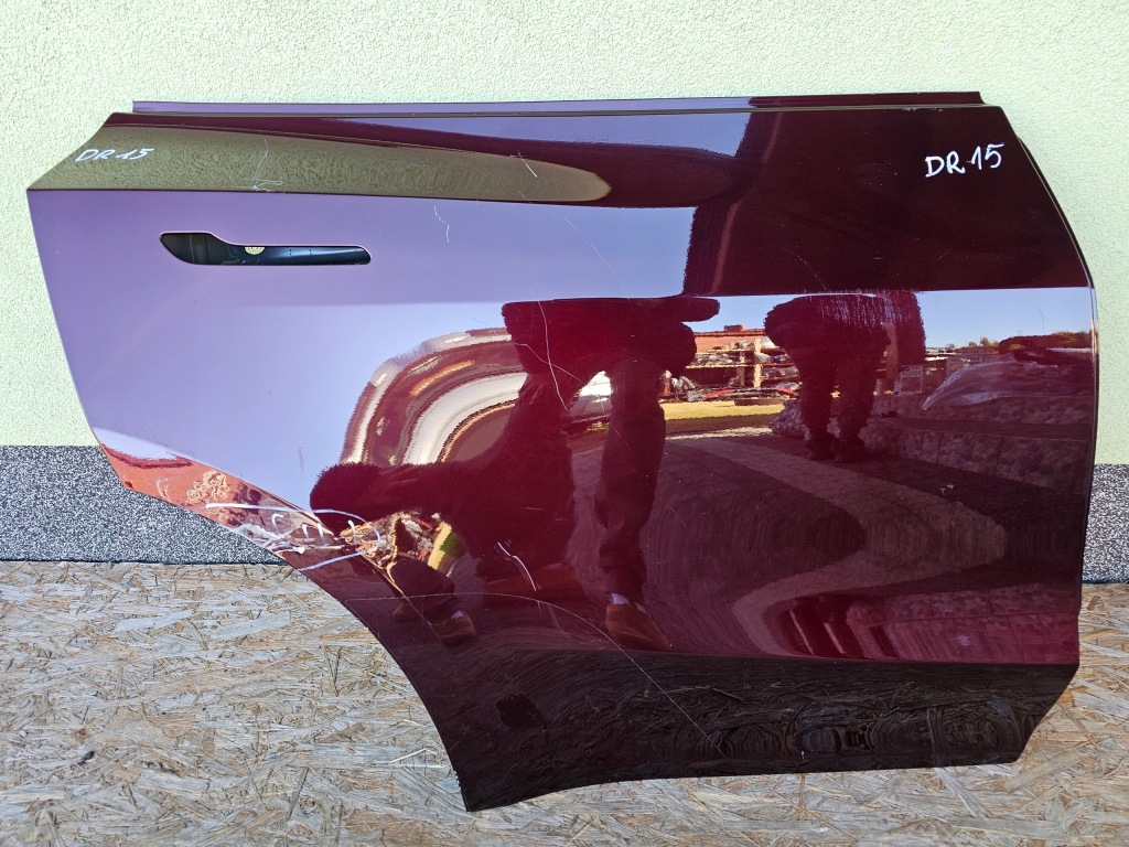 Купить Дверь tesla y правое  задняя задние оригинал