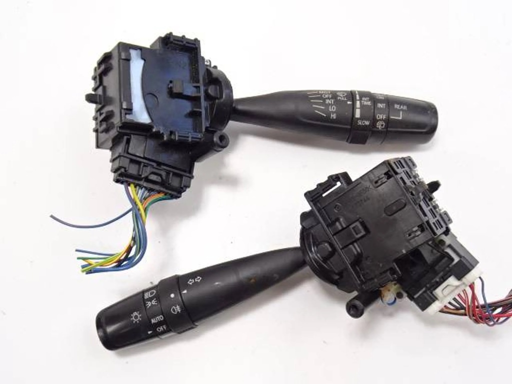 фото №1, Переключатель комбинированный suzuki swift mk7