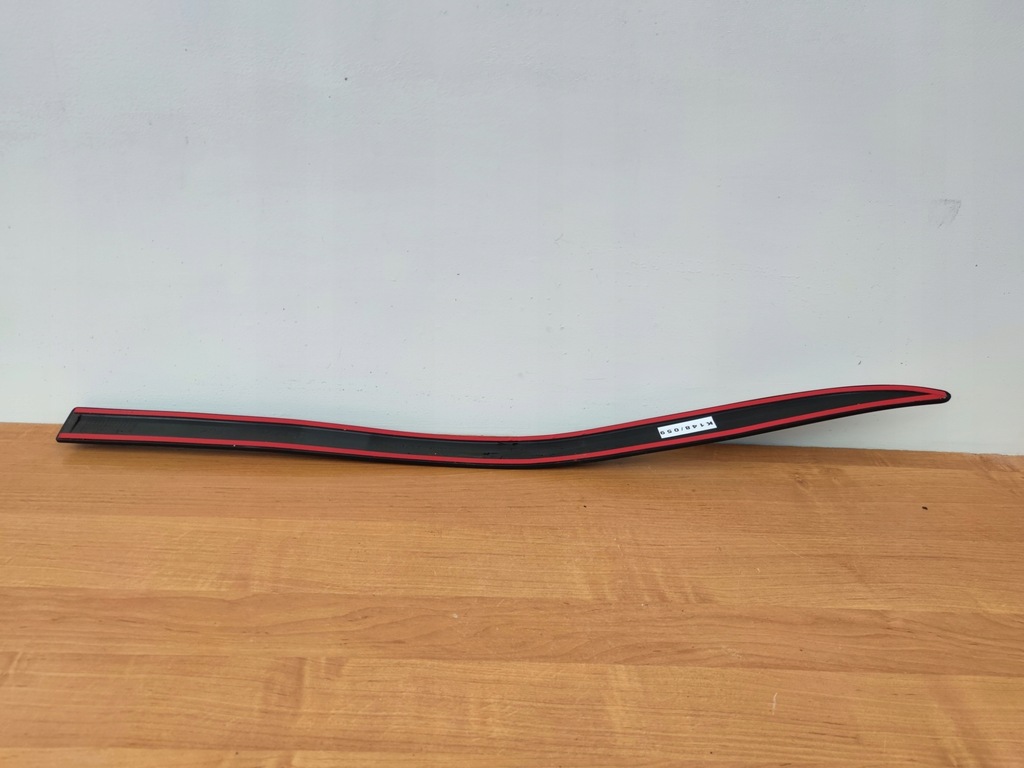 фото №2, Kia carens 4 iv ліва молдинг двері перед накладка