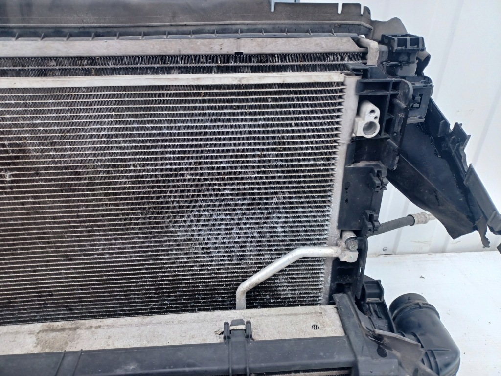 Mercedes w204 2.2 cdi ремень передний радиатор вентилятор интеркулер комплект Недорого