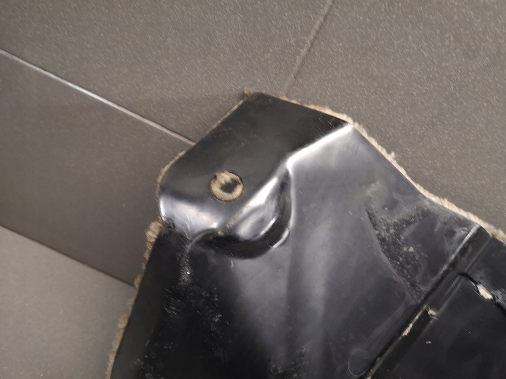 фото №14, Подножка audi a8 d2 krem eu 4d1867265b