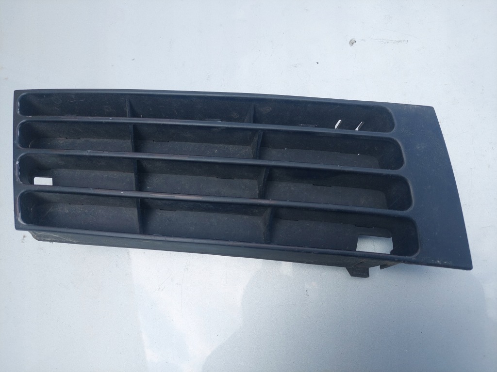 фото №1, Решітка бампера права audi a4 b5 lift оригінал fv