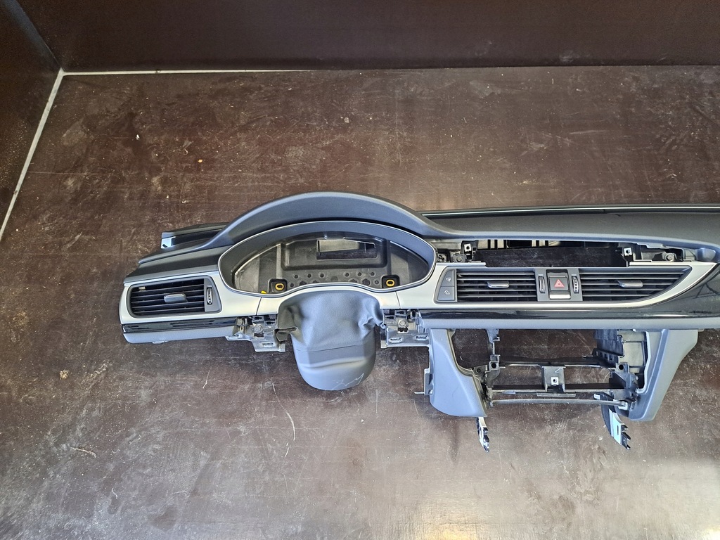 фото №5, Двигун audi a6 c7 4g lift консоль панель приладів приладова nowa