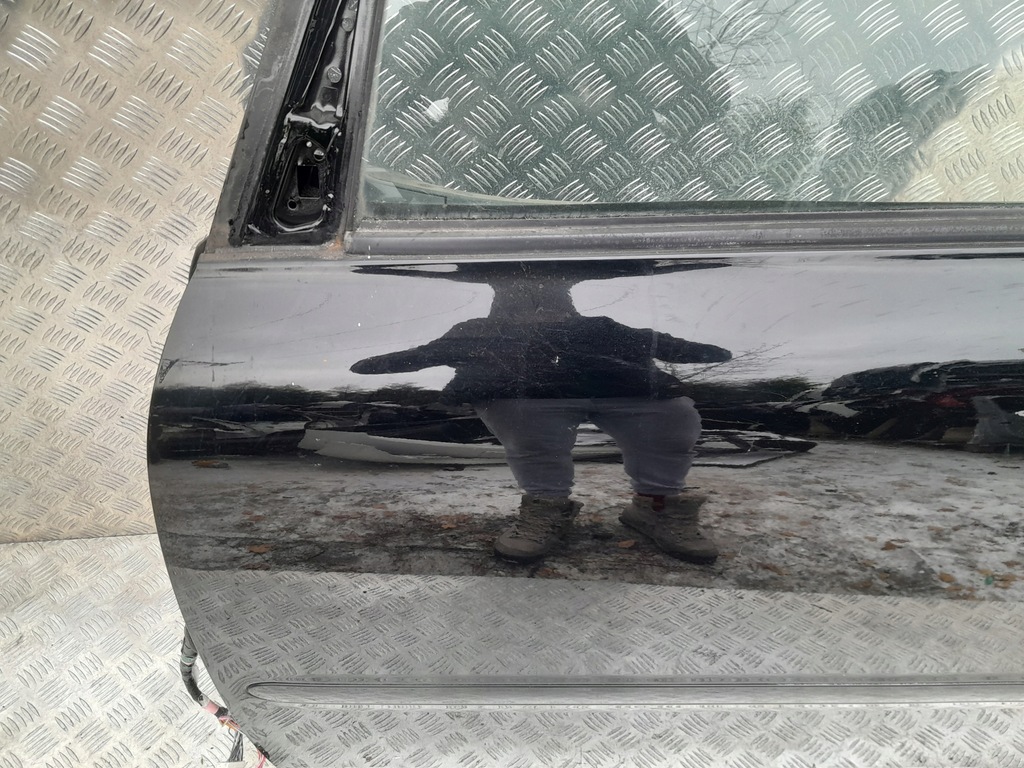 фото №6, Полный дверь передние левая перед avensis verso 04-09