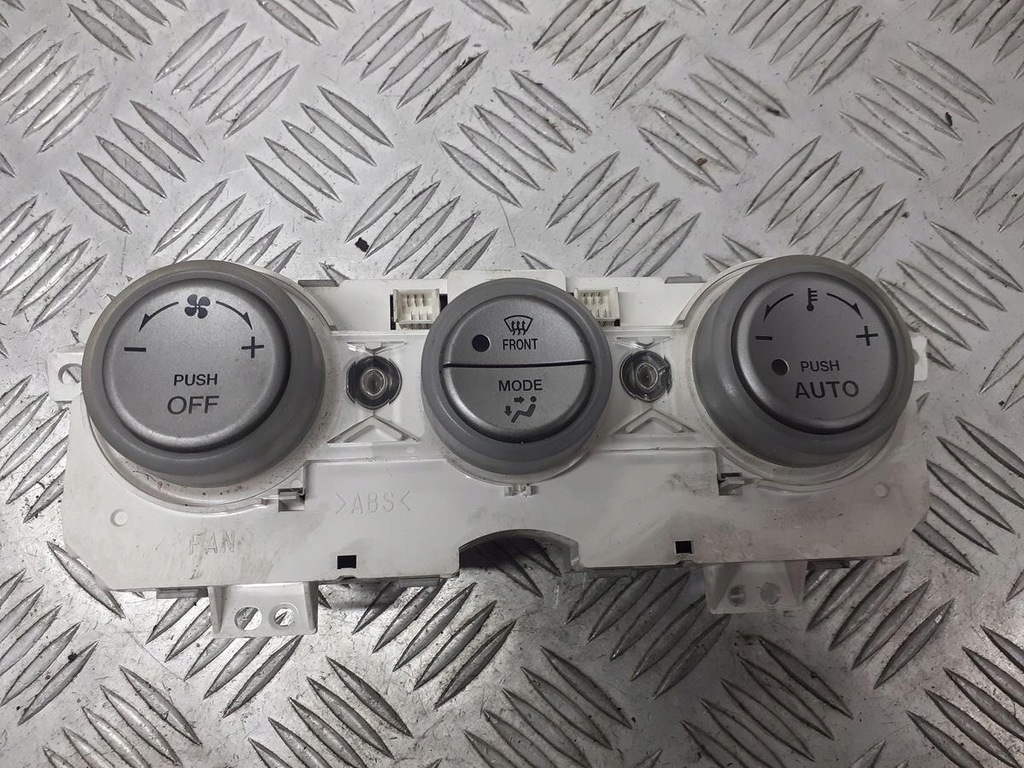 фото №1, Панель обдув кондиціонера mazda 6