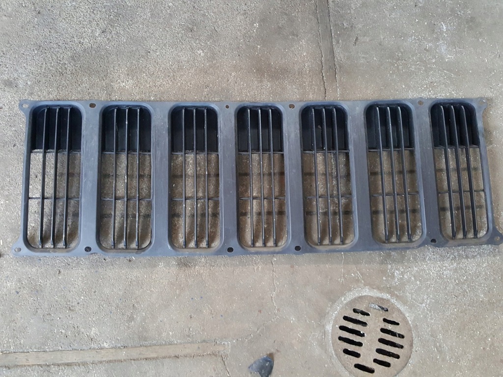 фото №1, Решётка радиатора решётка бампера jeep patriot 2007r