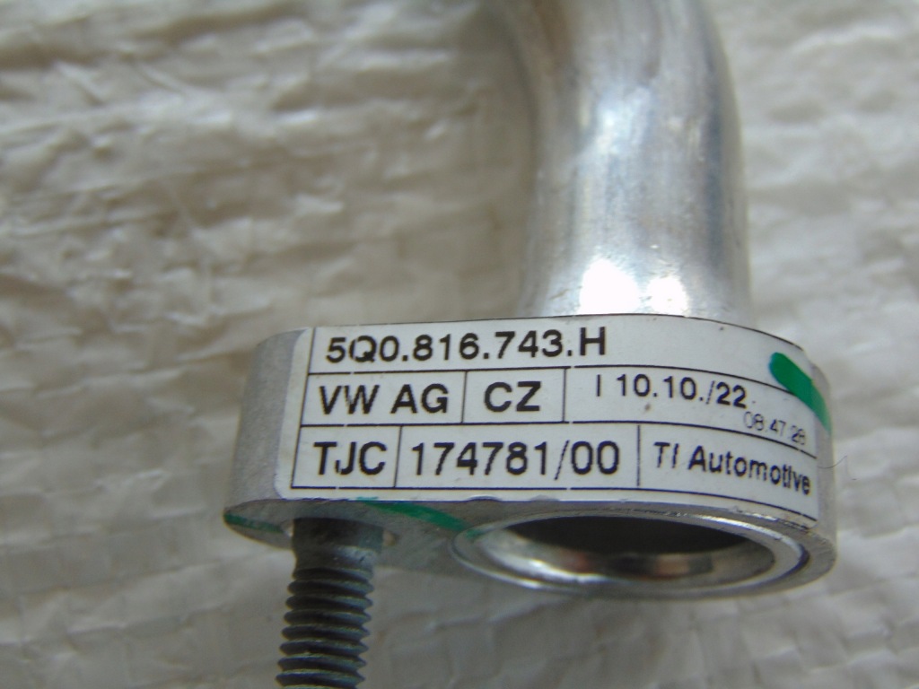 фото №3, Vw passat b8 труба шланг кондиціонера 5q0816743h