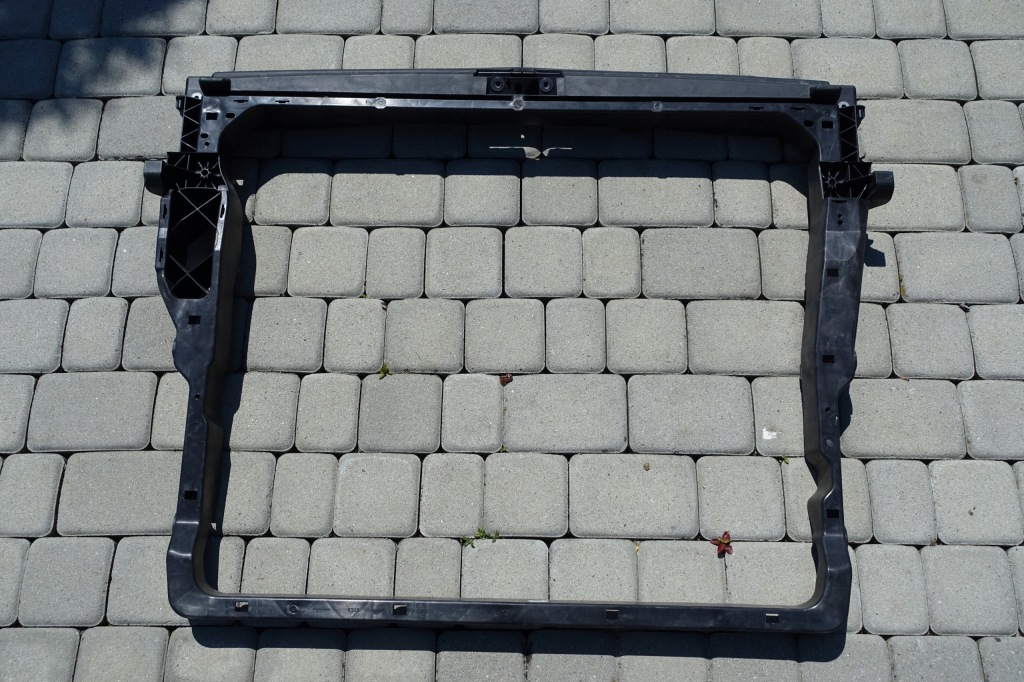 фото №1, Vw crafter ii pas передний оригинал кронштейн