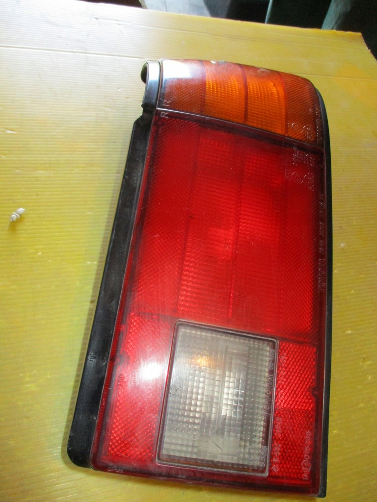 фото №6, 6297/23 лампа задня комбінована l r toyota carina t150 sedan koito 20-16184