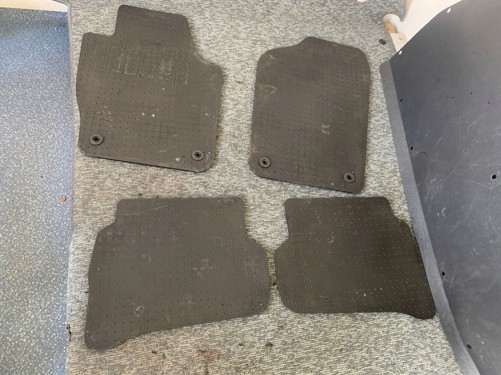 фото №7, Volkswagen polo v 6r 2015 комплект килимок килимки гумові