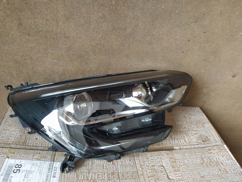 фото №1, Renault megane iv лампа правая nowa