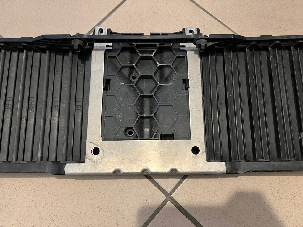 фото №7, Жалюзі шторка повітря mercedes s klasa w223