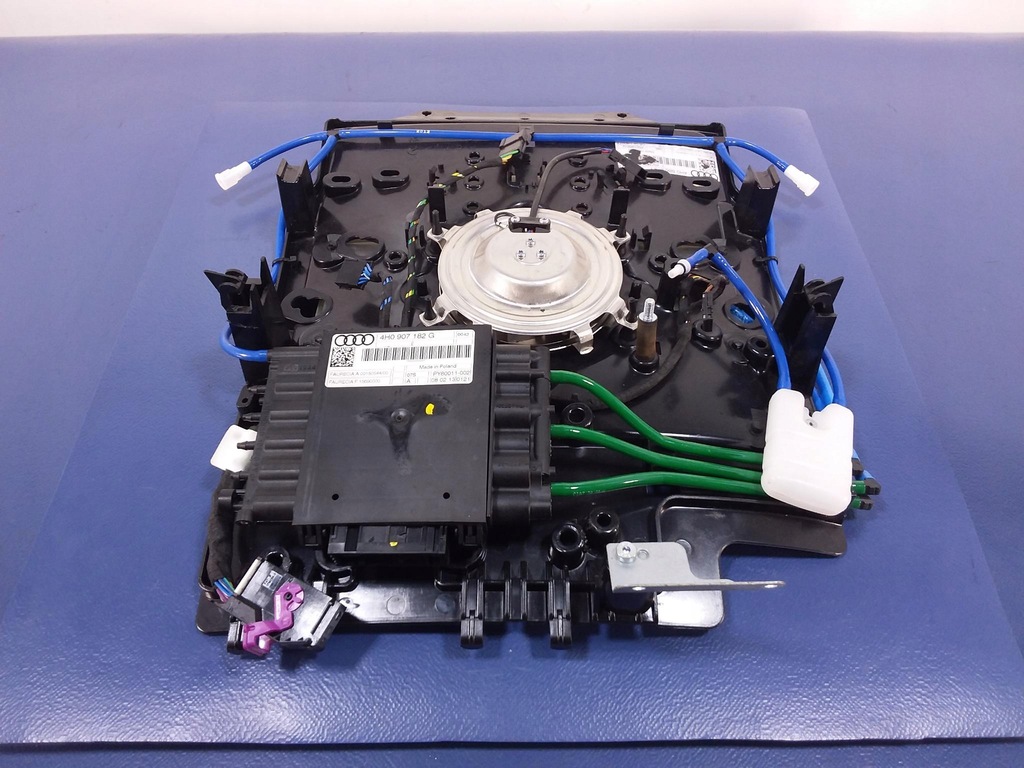 фото №4, Audi a8 d4 4h накачивание сиденье задняя 4h0886879f