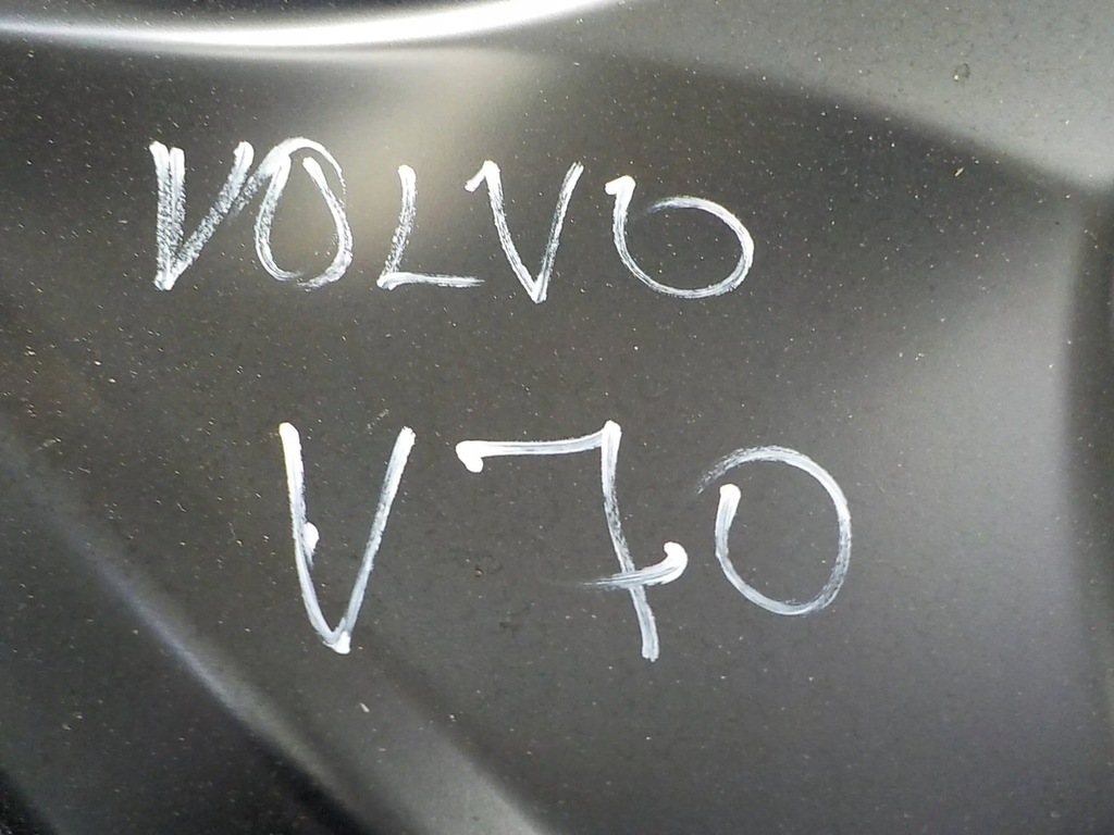 фото №6, Volvo v70 01-07 обшивка порог правый