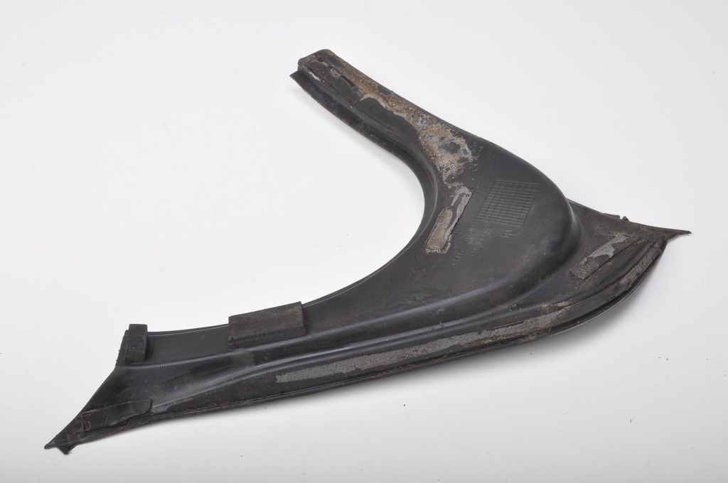 фото №1, Maserati ghibli iii заглушка багажника 670004383