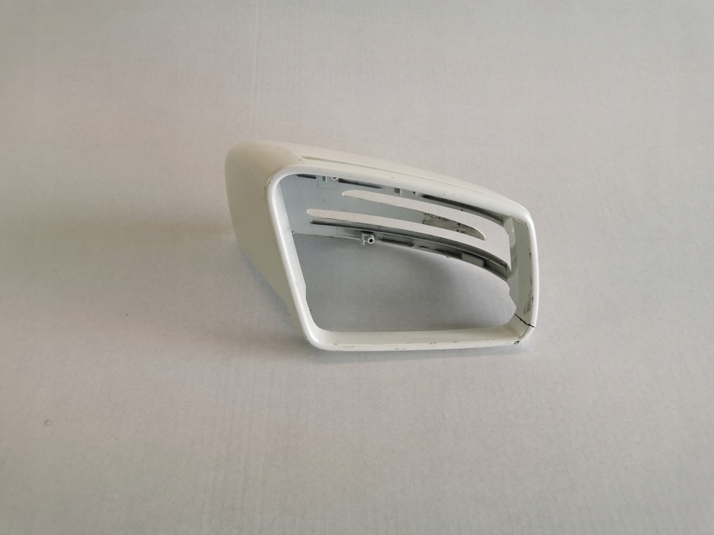 фото №1, Mercedes e-klasa w 212 led корпус зеркало правая