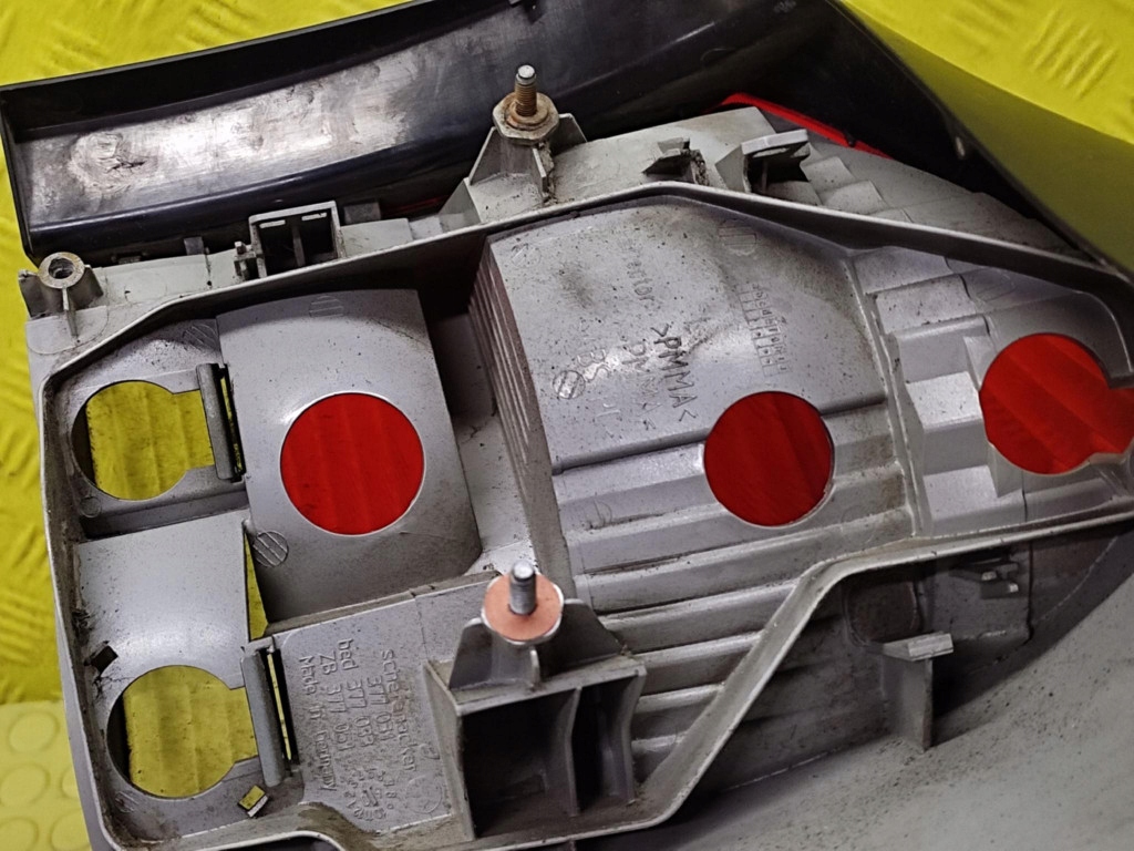 фото №9, Opel signum лампа левый задняя 13159861