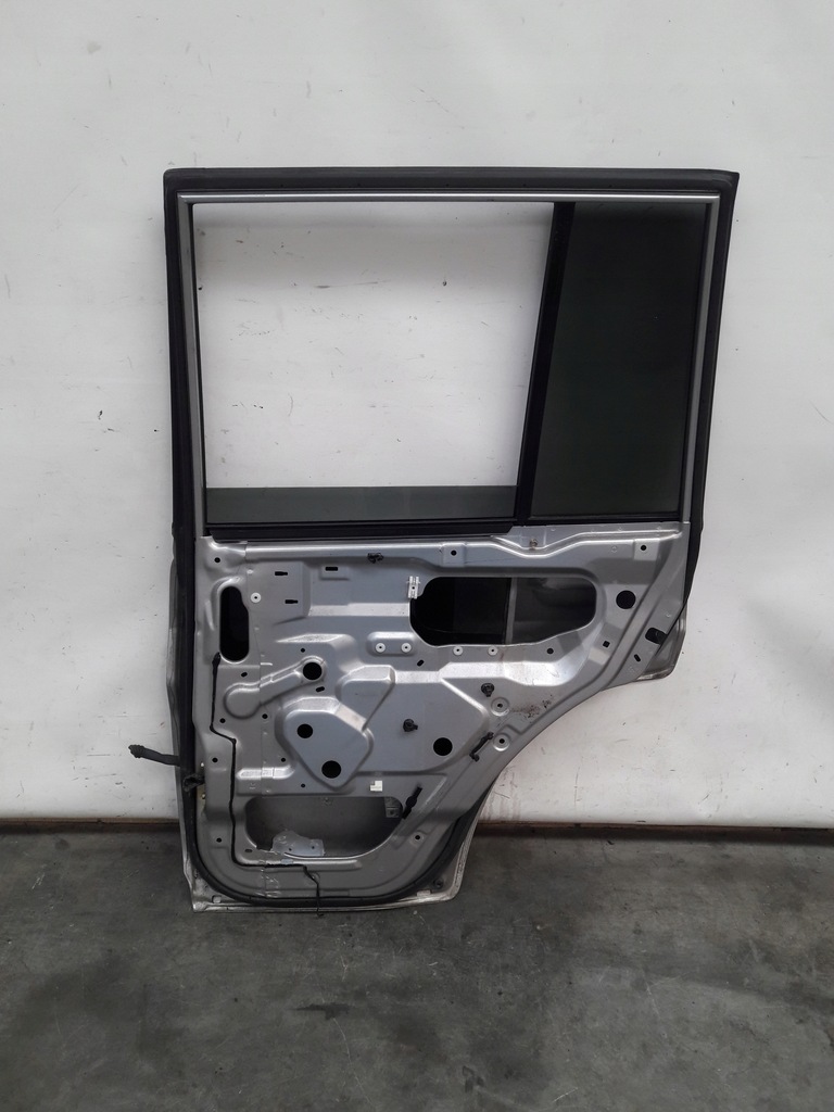 фото №5, Двері правий задня h00 mitsubishi pinin