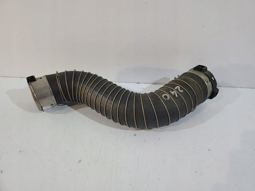 фото №4, Bmw x3 f25 шланг ic: 8573762 - 0240