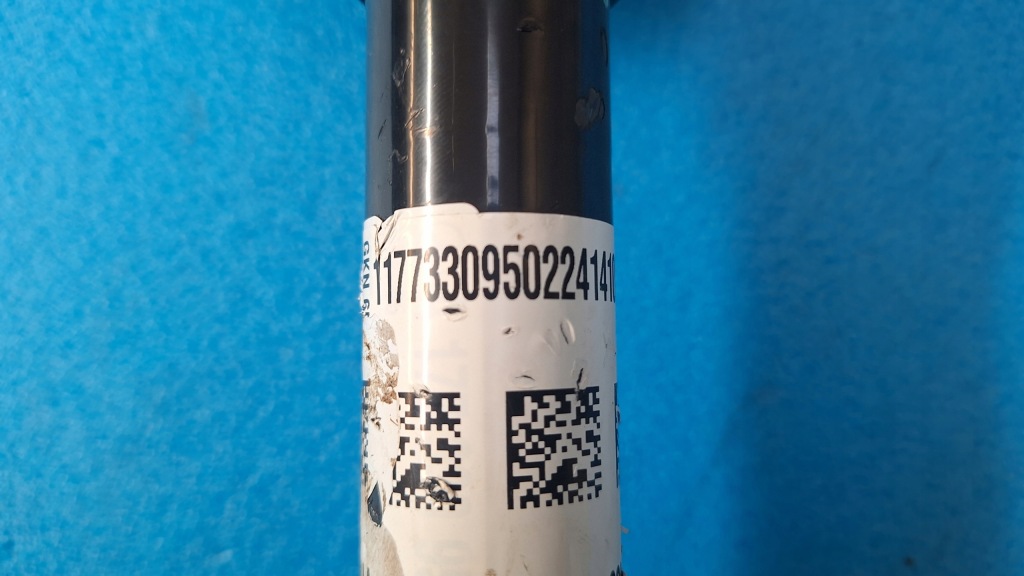 фото №4, Mercedes a w177 приводной вал приводная правая