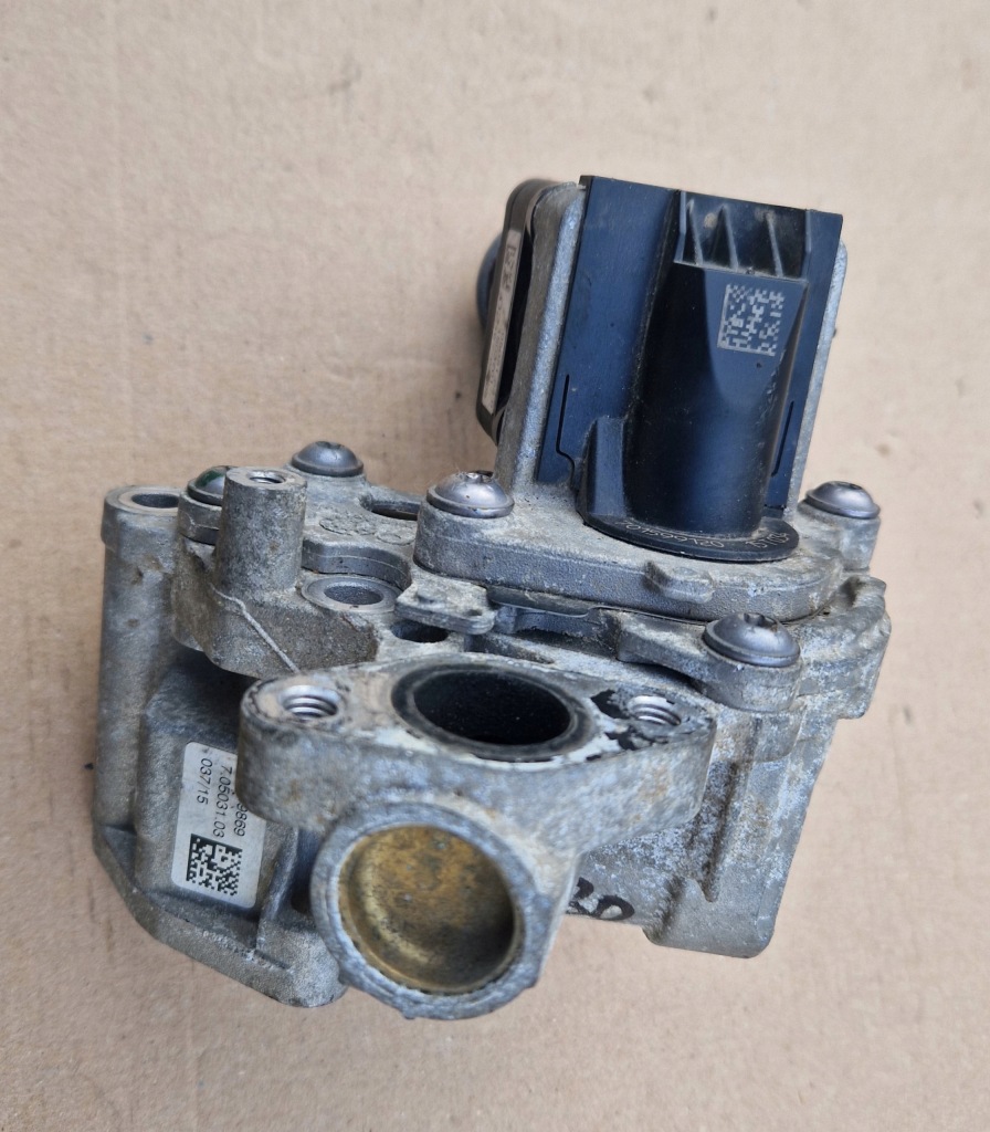 Opel corsa e 1.3 cdti клапан egr pierburg 701599120 705031030 70503103 Киев
