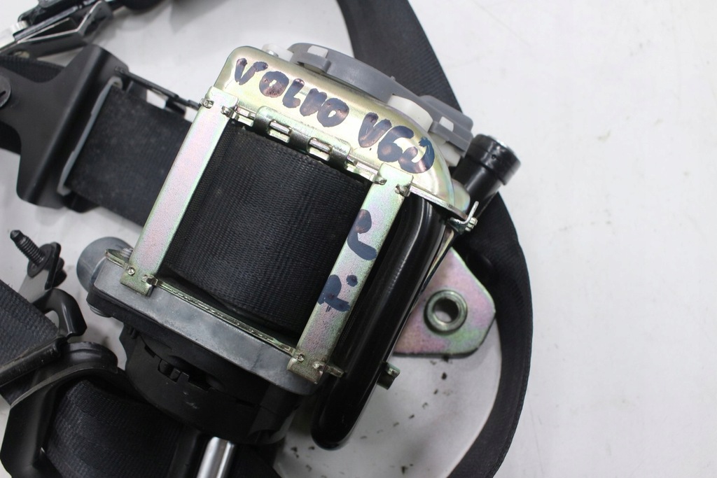 фото №9, Pas безопасности правый перед volvo v60