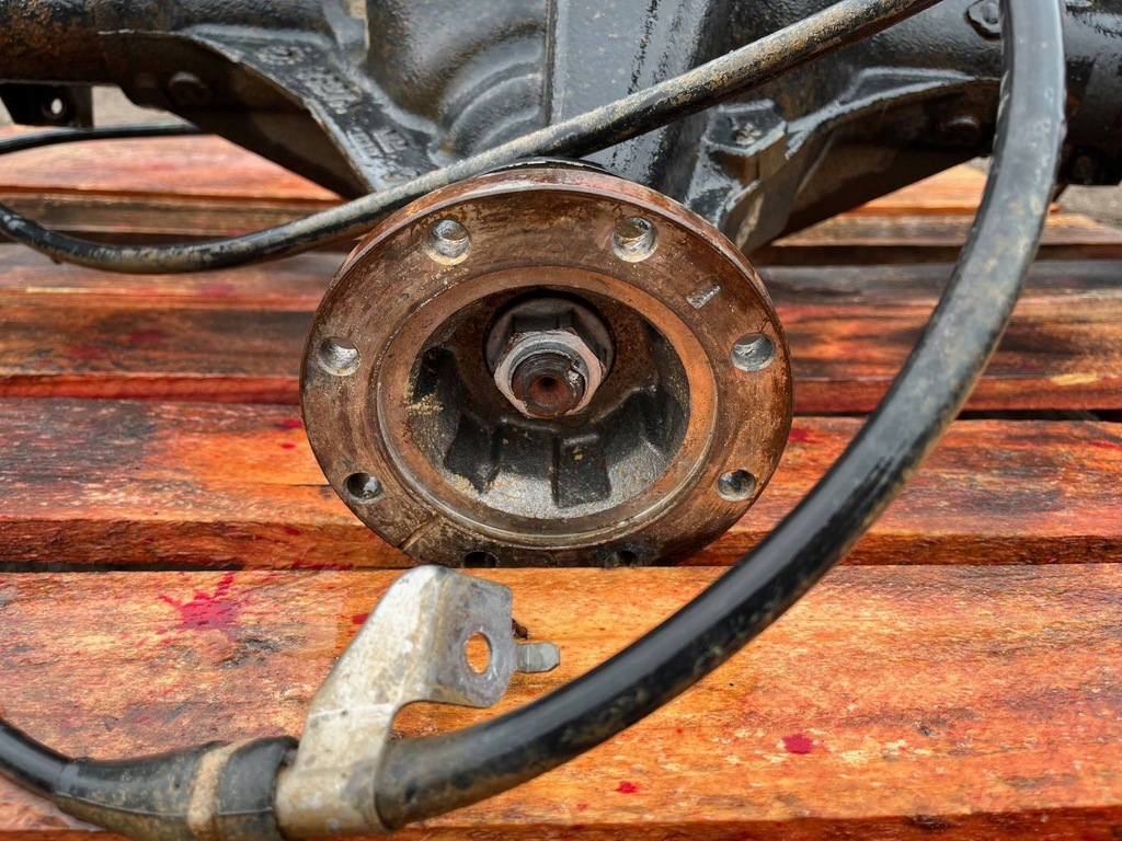 фото №9, Мост задний дифференциал nissan titan 5.6 v8 2016-