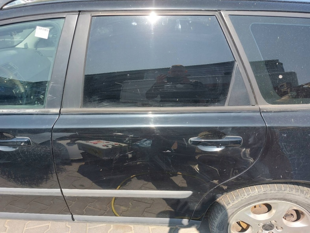фото №1, Двері повний лівий задня volvo v50 i 2005r 019-26