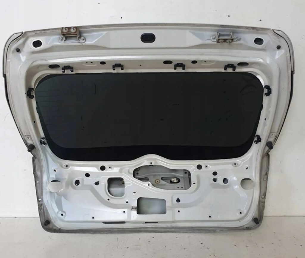 фото №6, Subaru impreza iii gh 2011r крышка багажника с стекло задняя 37j