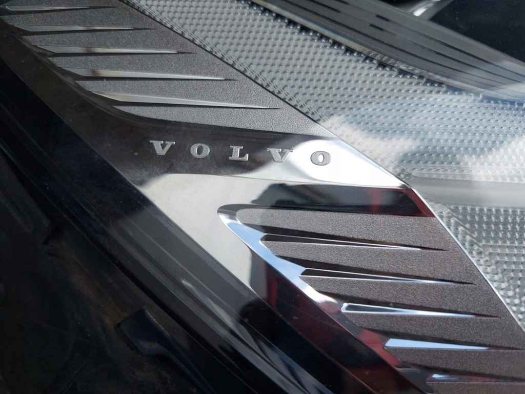 фото №3, Volvo xc60 фара лампа правая full led