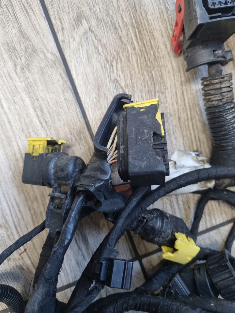 фото №6, Електропроводка джгут світла перед bez радара volvo fh 4 fm 4